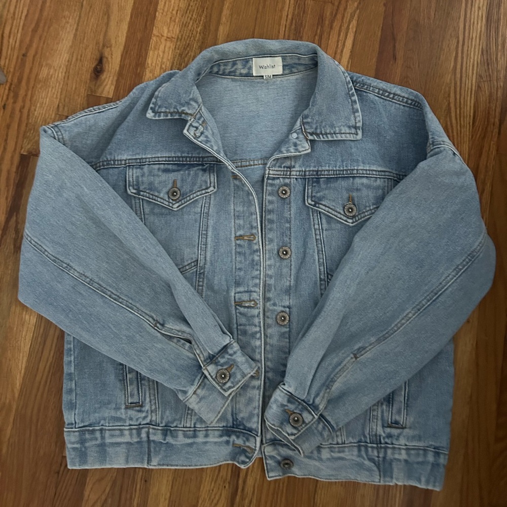 Wishlist Light Wash Denim Jacket Womens Small Classic Button Jean Jacket